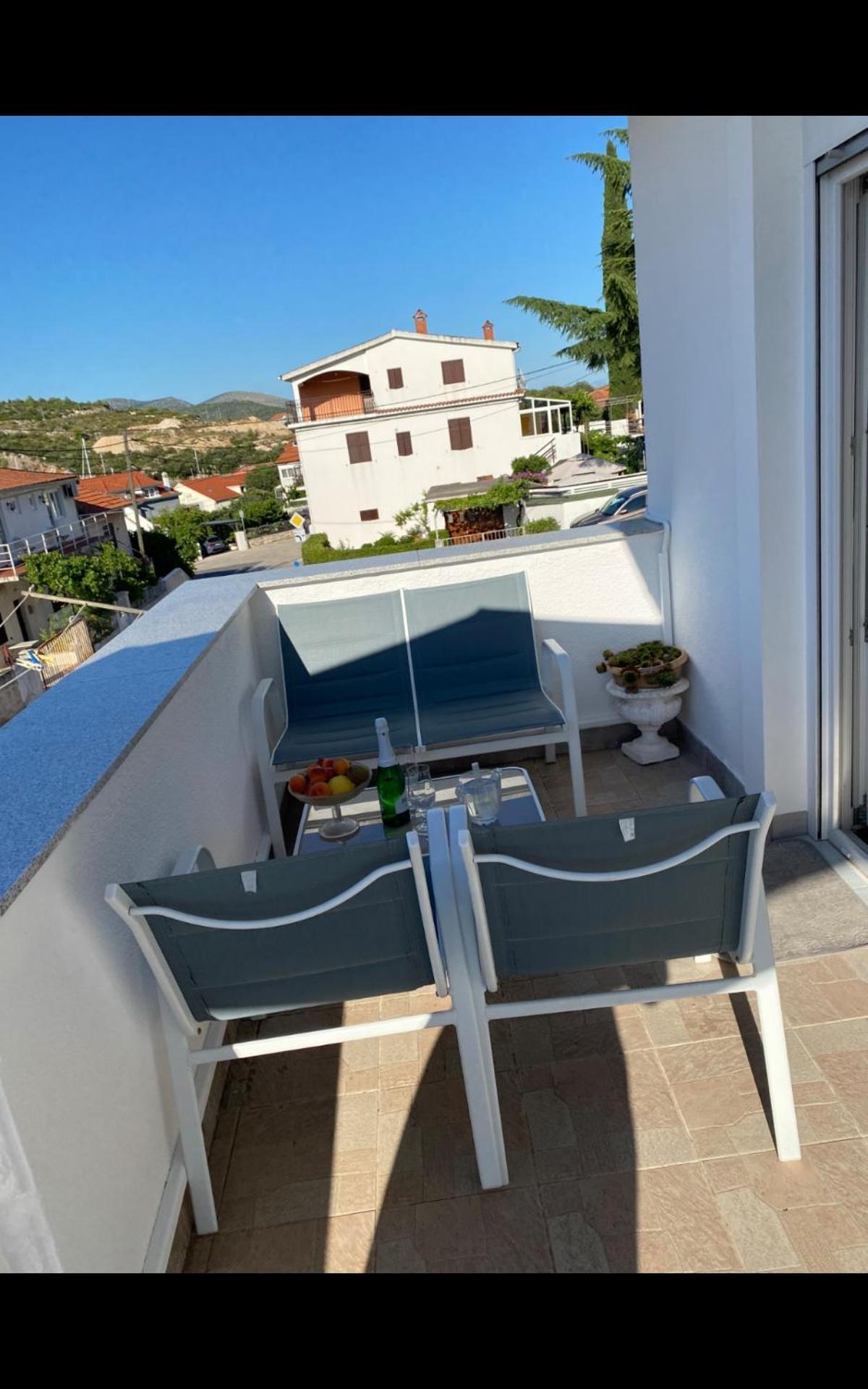 Apartment Remi, Penthouse With Balcony, Free Parking Marina Exterior foto