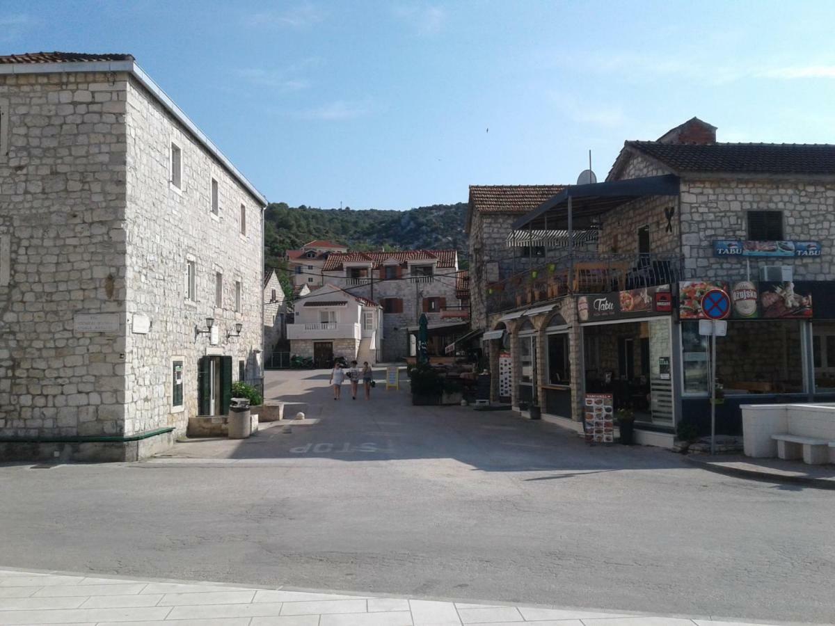 Apartment Remi, Penthouse With Balcony, Free Parking Marina Exterior foto